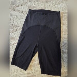 Lululemon BIKER SHORTS SIZE 2 BRAND NEW BLACK SUPER SOFT
